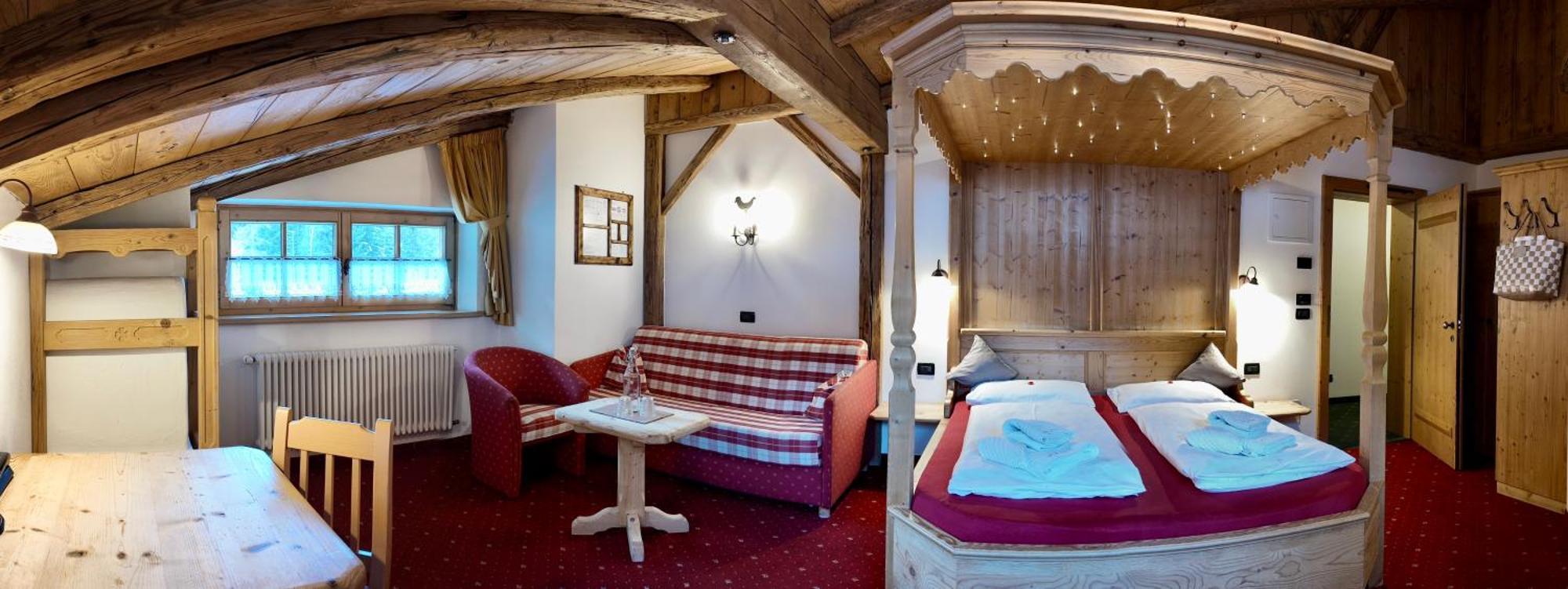 Hotel Garni San Nicolo ปอซซาดิฟัซซา ภายนอก รูปภาพ