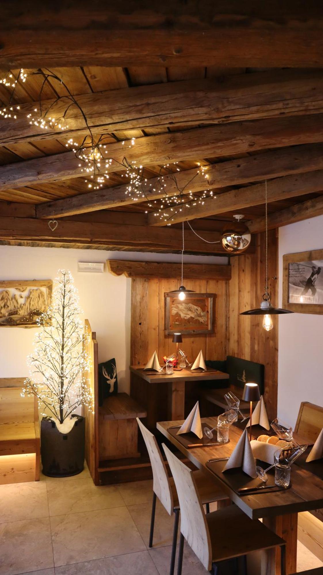 Hotel Garni San Nicolo ปอซซาดิฟัซซา ภายนอก รูปภาพ